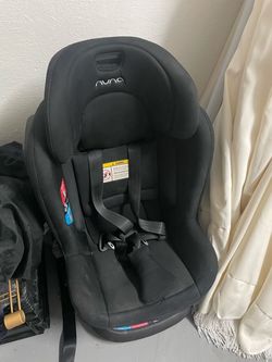 Nuna - Rotating Convertible Car Seat
