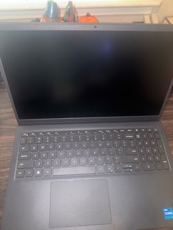 Dell Inspiron 15 3520