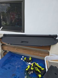 Retractable cargo cover c x five