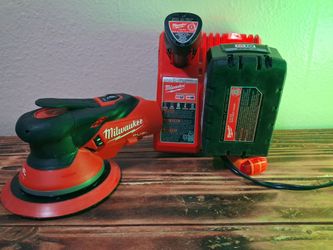 Milwaukee Fuel Random Orbital  '6 Sander with Charger and m18 Battery