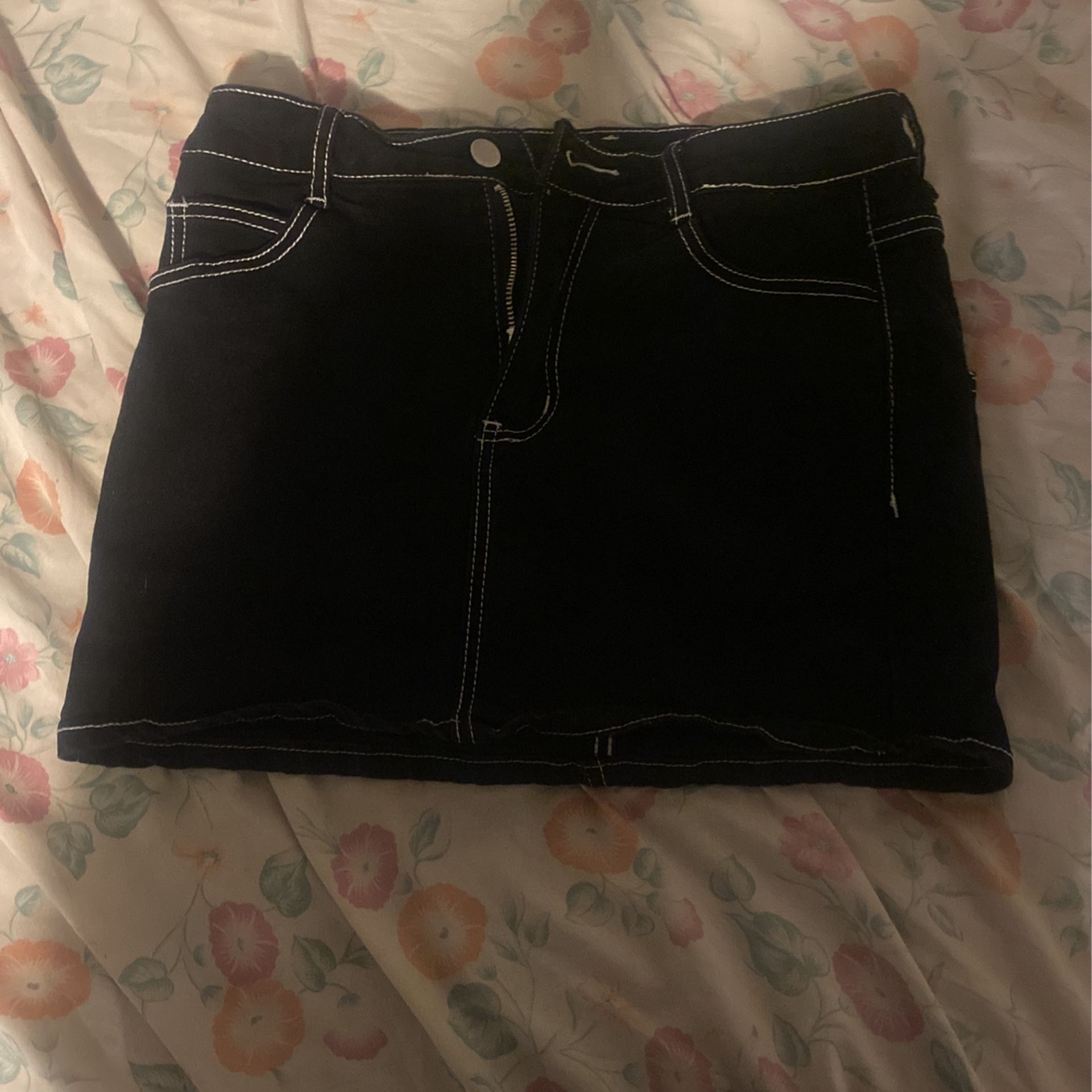 SKIRT FOR CHEAP /STUFF(look On Account )