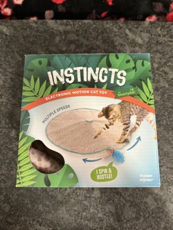 SmartyKat Instincts Hidden Hijinks Electronic Motion Concealed Teaser Wand Cat Toy