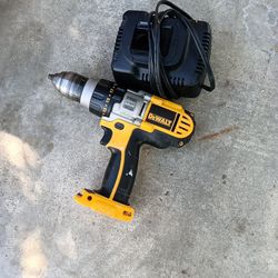 DeWalt Drill Dcd920