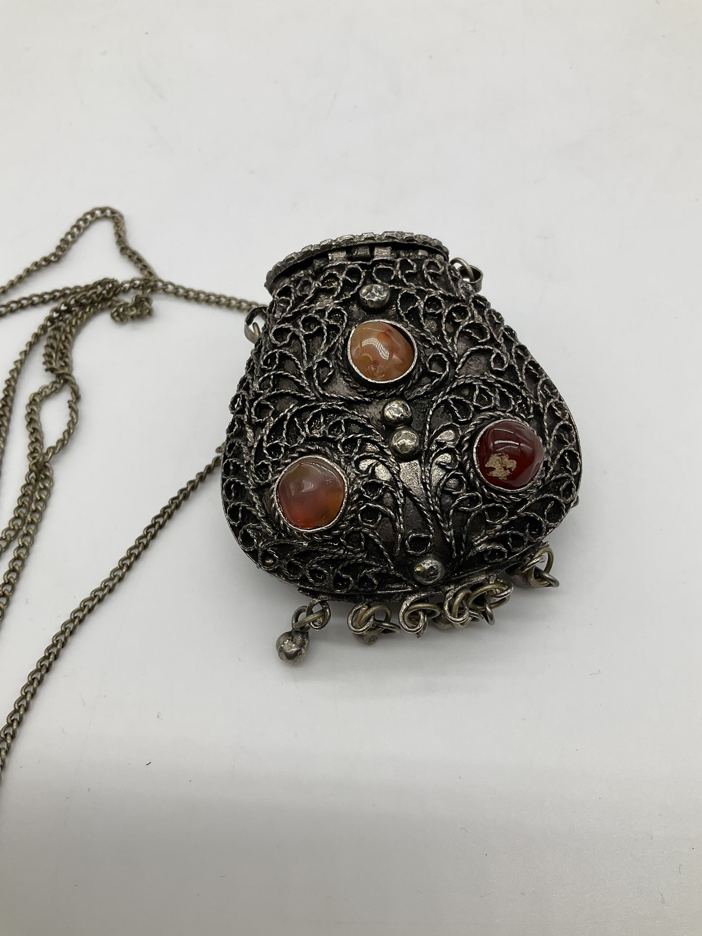 VINTAGE METAL PURSE/NECKLACE WITH NATURAL AGATE STONES AND CHAIN STRAP/SAJAI