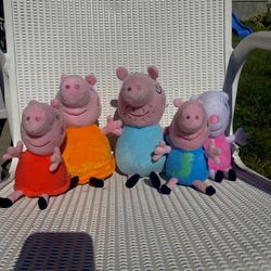 Peppa Pig Family Plush Toys