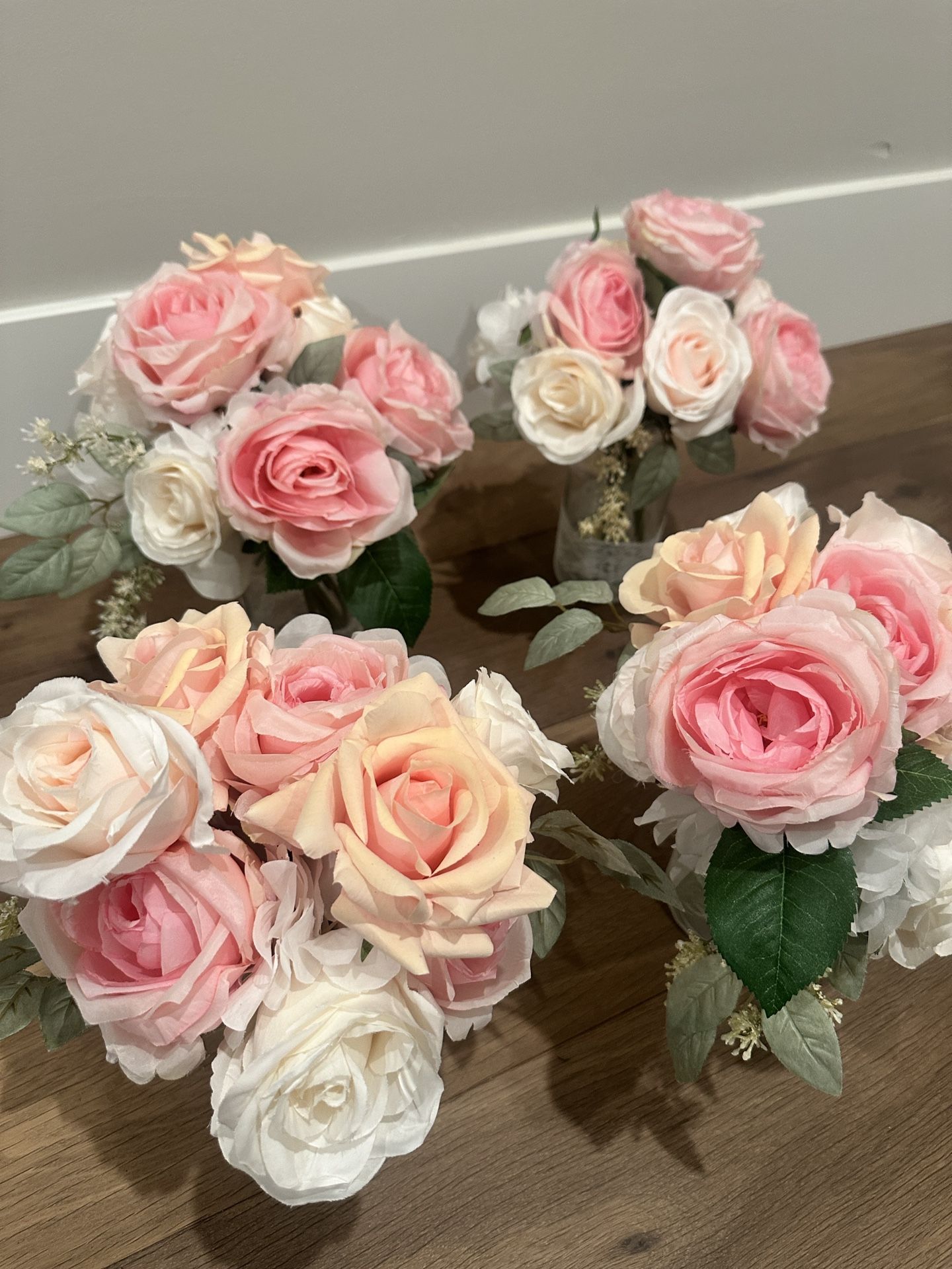 🌷 Elegant Faux Floral Centerpieces – Set of 4