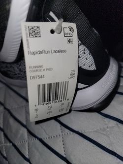 New Adidas Boys Size 3 Shoes