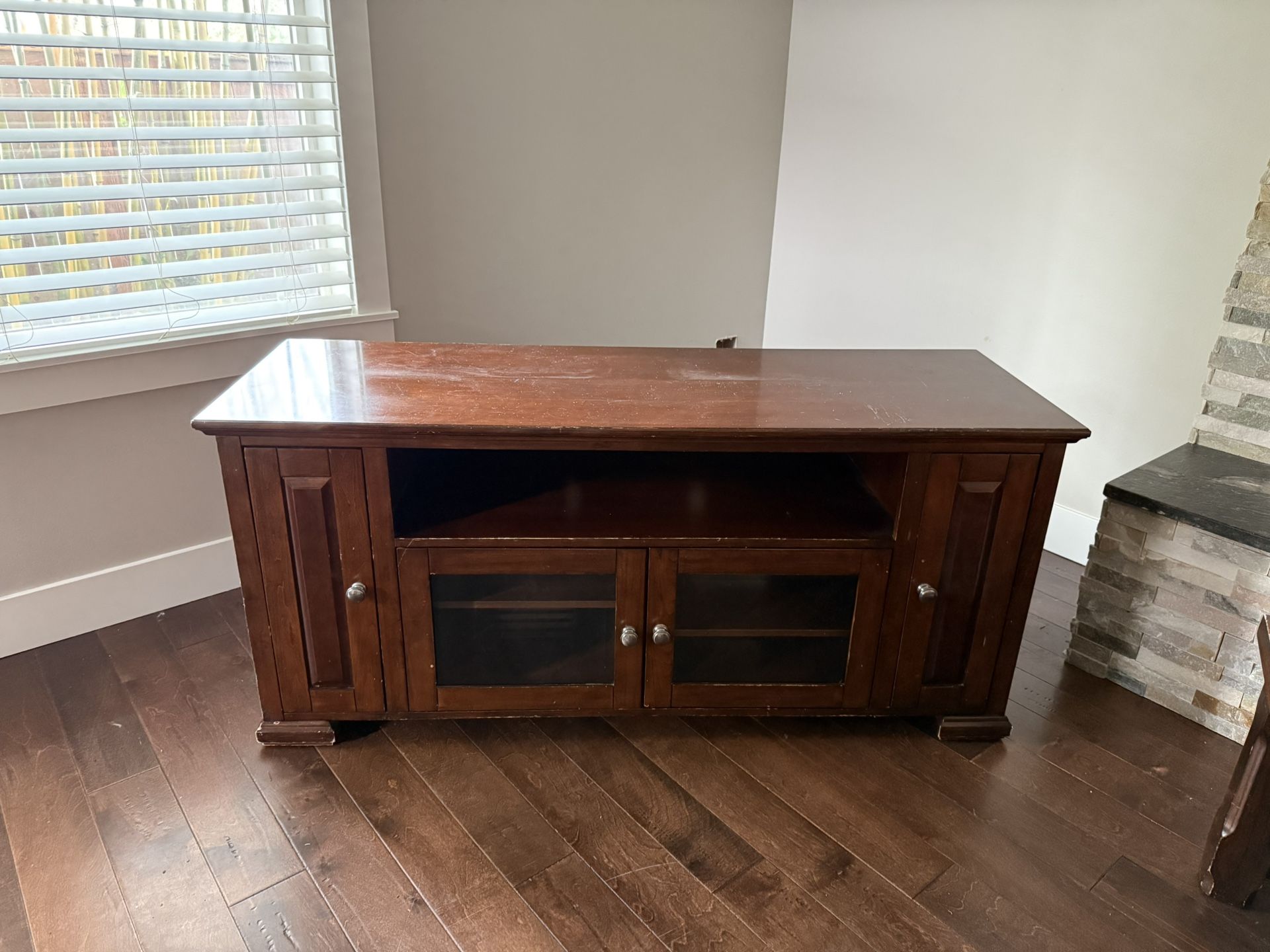 **Sturdy 60β Solid Wood TV Stand β Vented Cabinets & Storage Drawers*