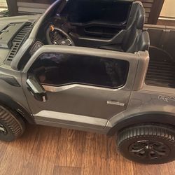 12v Ford For Your Kids 