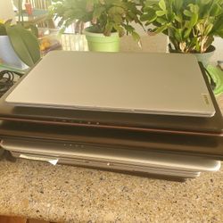 Laptop Sale, 10% Off Entire Inventory