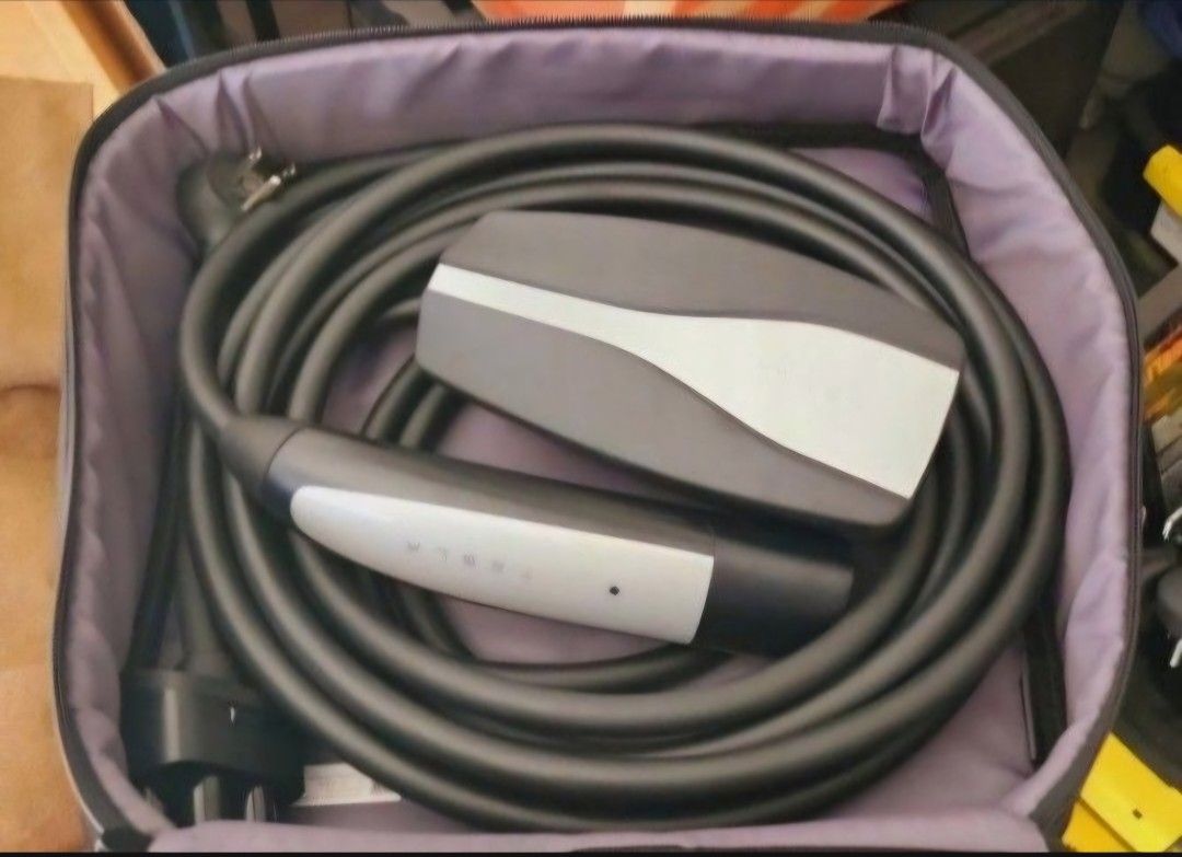 Genuine Tesla Mobile Charger 110V