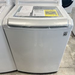 LG Washer & Dryer Set WM7150CW / DLE7000W Unused 