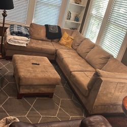 L-Shaped Sectional Couch with Ottoman – Great for Lounging