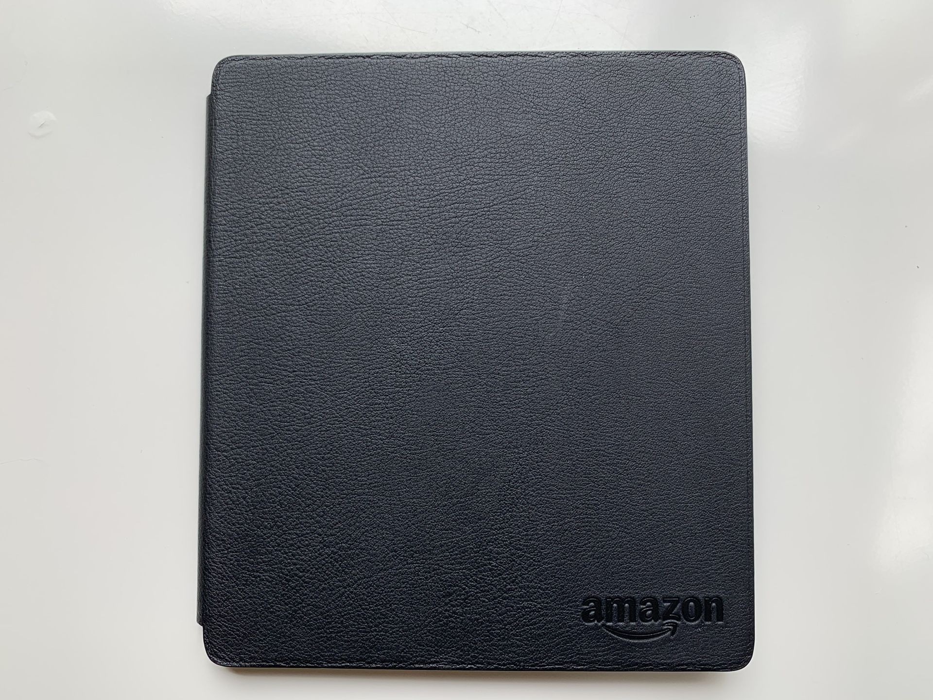 Amazon Kindle Oasis (10th Generation) 32GB, Wi-Fi + Cellular, 7 in, Graphite