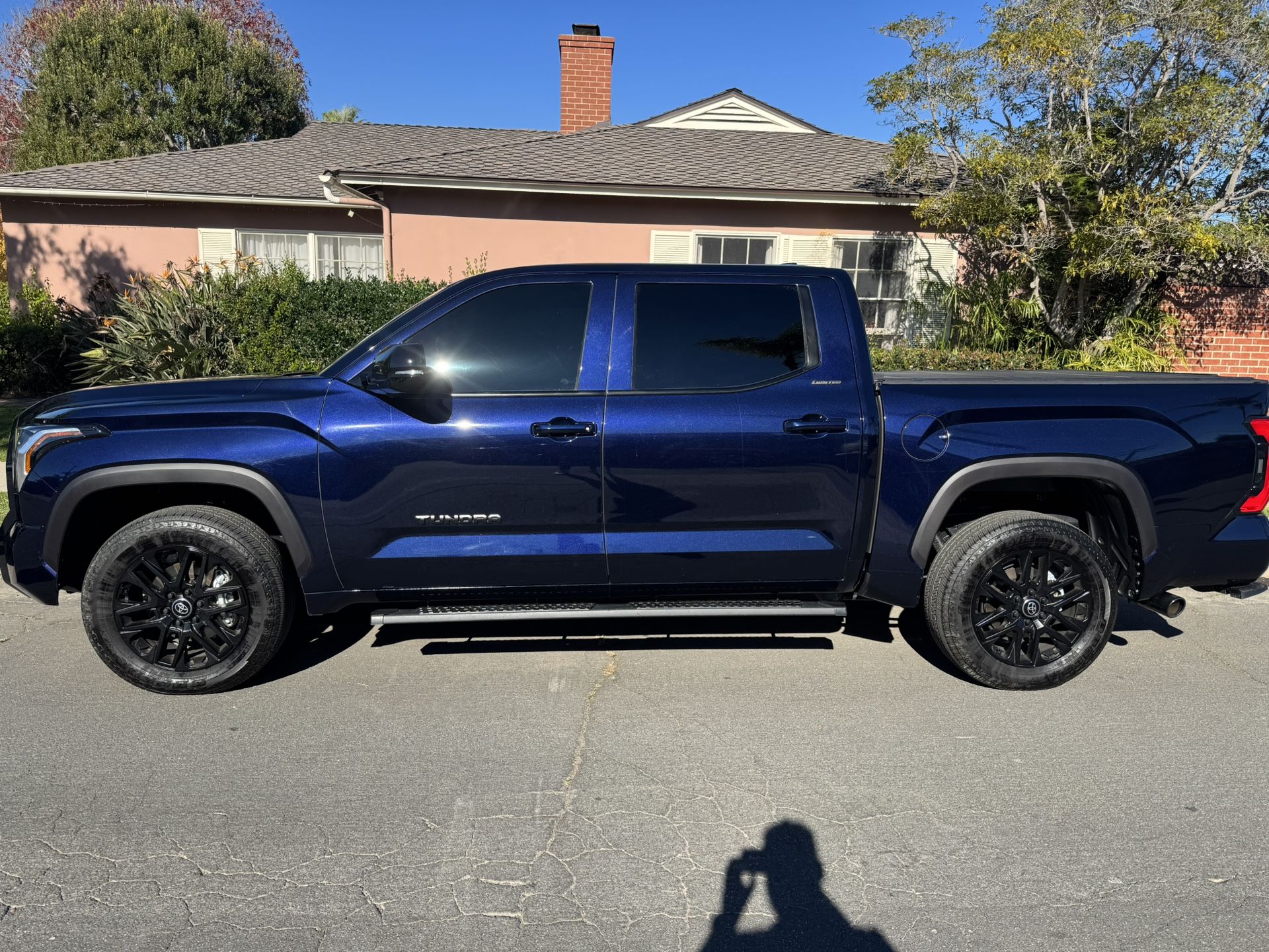 2022+ Tundra OEM 20" Take-Off Wheels & Tires - Like New