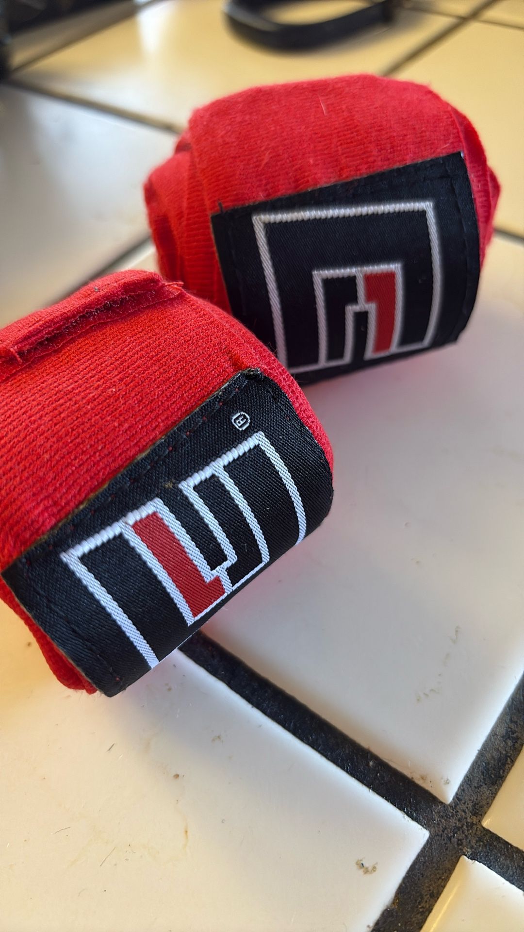 Boxing wrist string