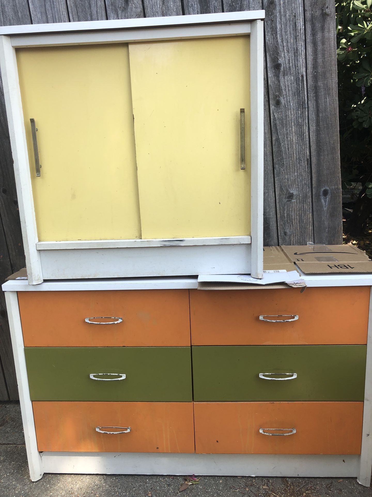 Free Cabinets