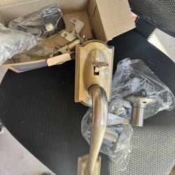 Keyed Front door Handle set