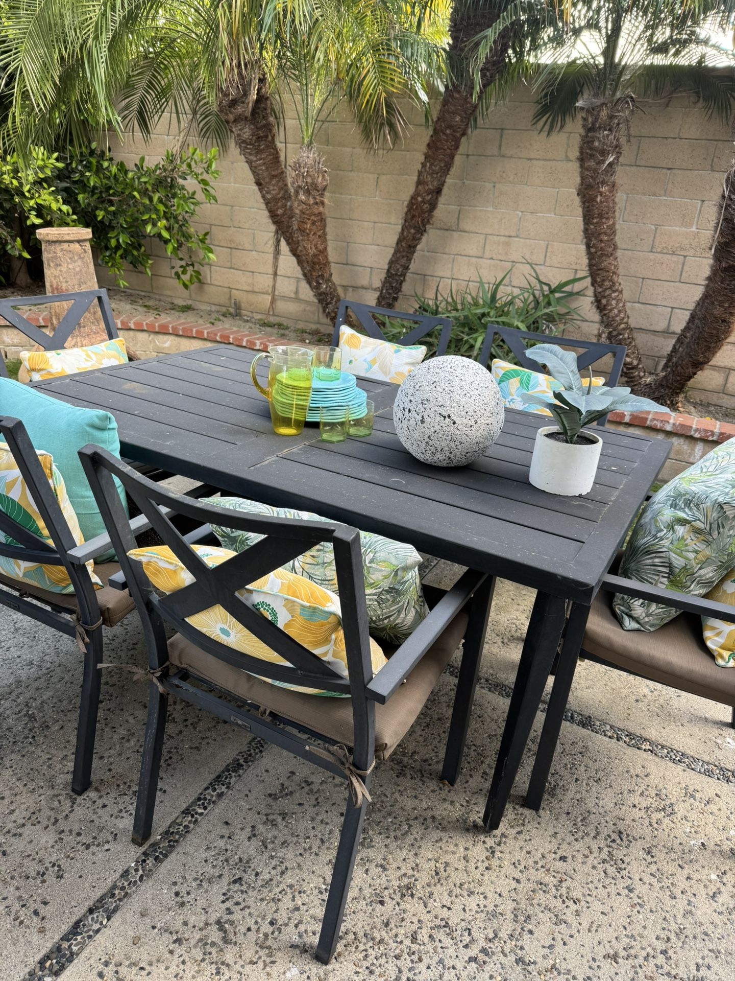 Outside 6 Person Dinning Set