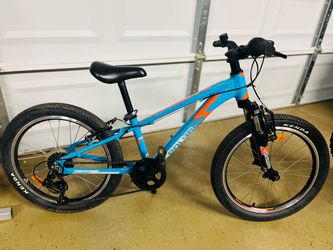 20” Kids Mountain Bike - Front Suspension