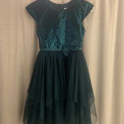 Girls Jona Michelle dress size 12, Green