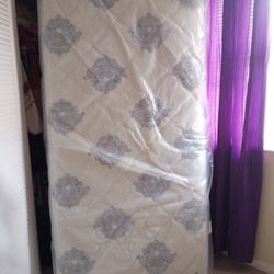 TWIN MATTRESS.    NEW.      