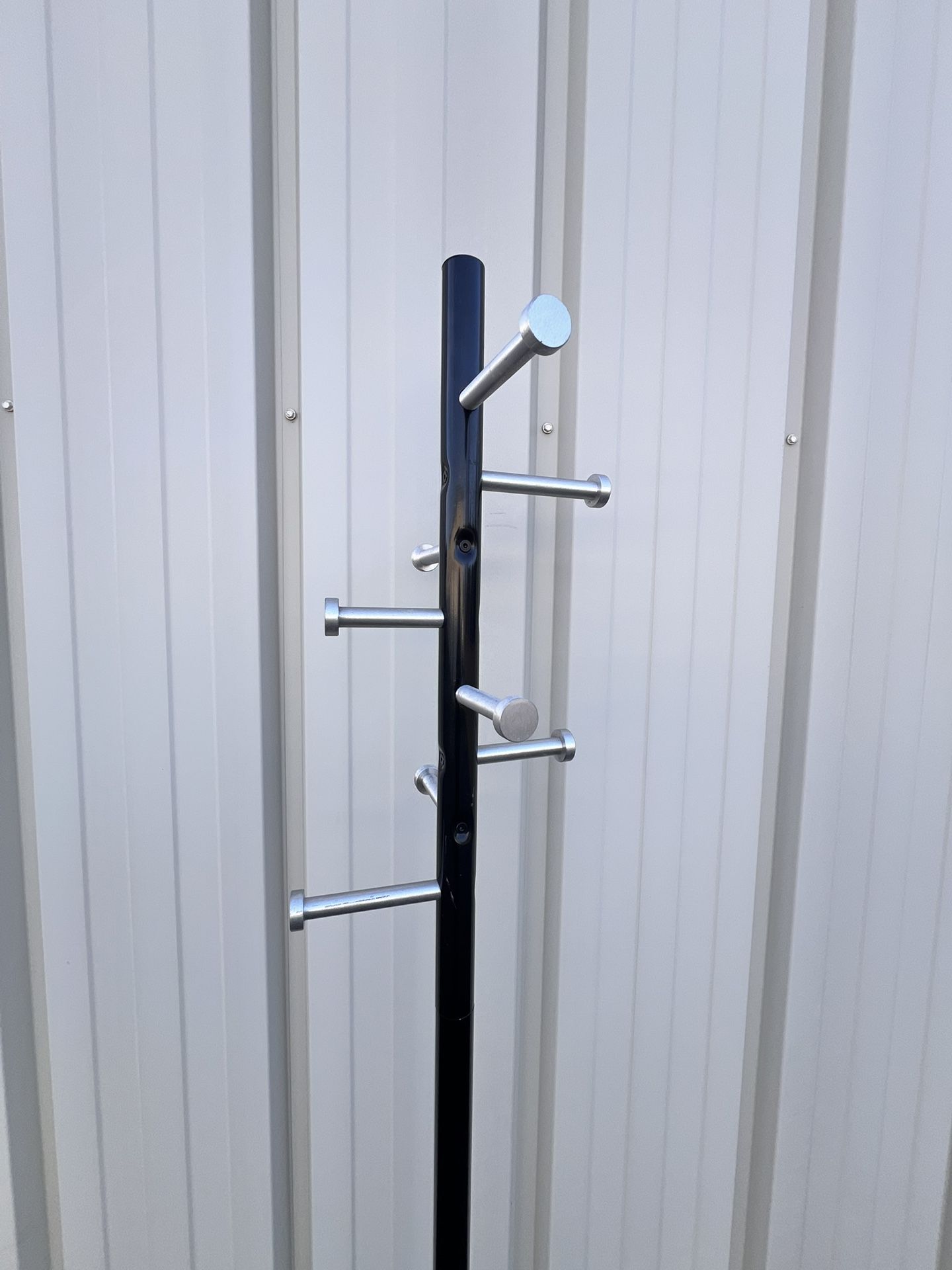SPIRAL NAILHEAD COAT RACK JUST LIKE NEW FOR SALE