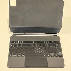 Apple Magic Keyboard (iPad Pro 11")