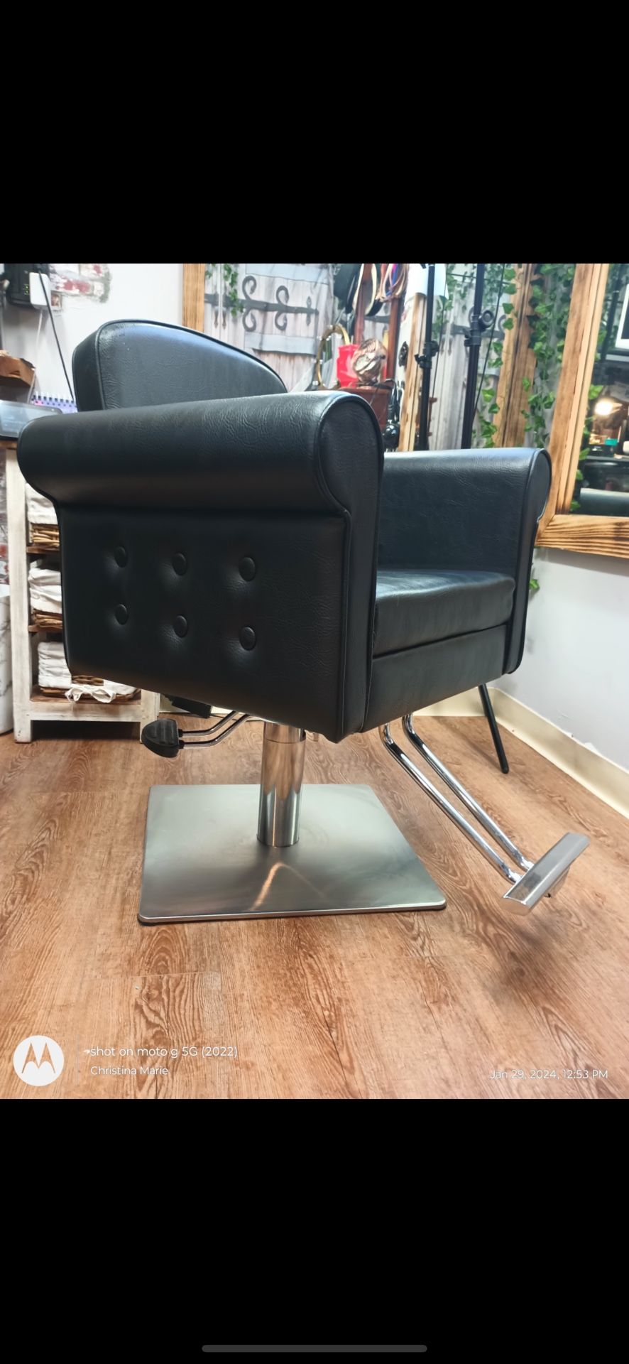 2  Salon / Barber Shop Chairs W/square Base 