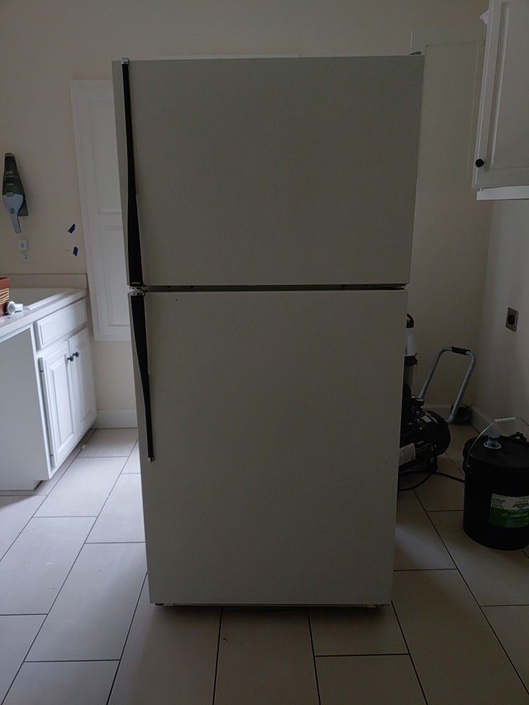 Refrigerator and Freezer