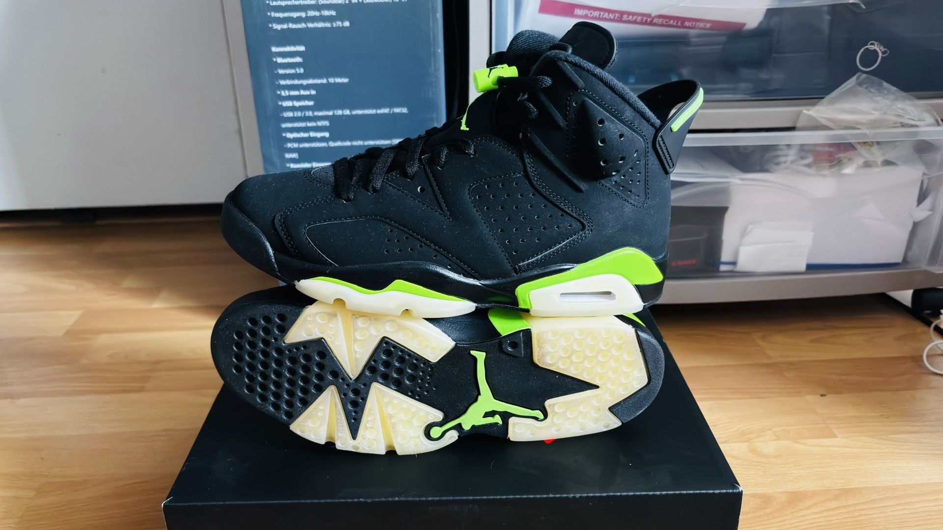 Jordan 6 Retro Electric Green
