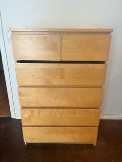 IKEA Malm 6 drawer dresser