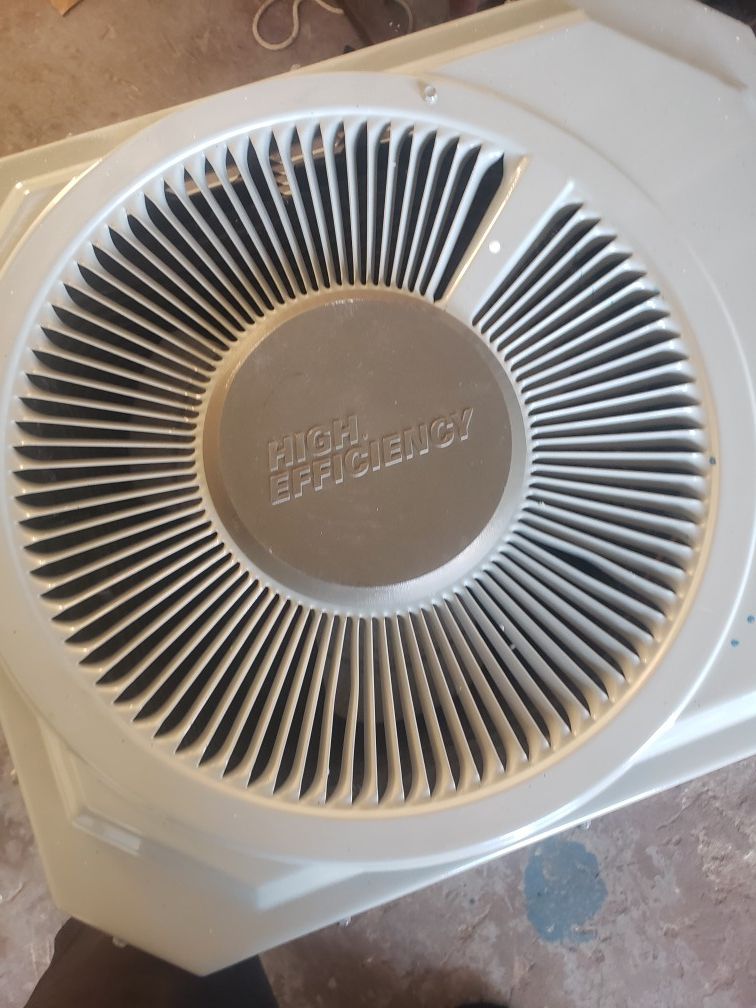 Trane XE 1000 2 ton air conditioner for Sale in Largo, FL OfferUp