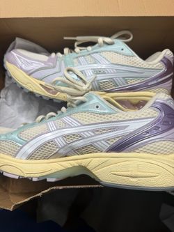 ASICS Gel-Kayano Pastel Sneakers