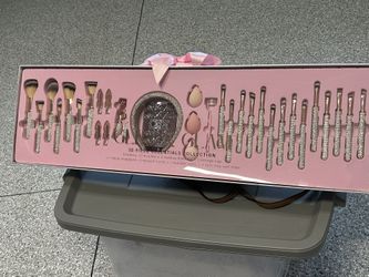 Glitz And Glam Brush Set