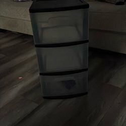 Plastic drawers