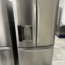 LG 36 Inch 25.5 Cu.ft Refrigerator French Door Bottom Freezer Stainless Steel 