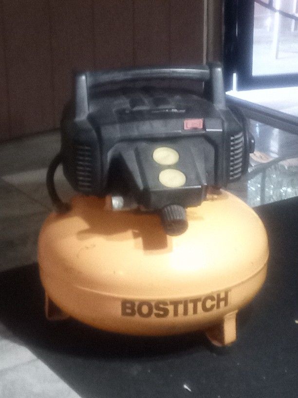 BOSTITCH Compressor