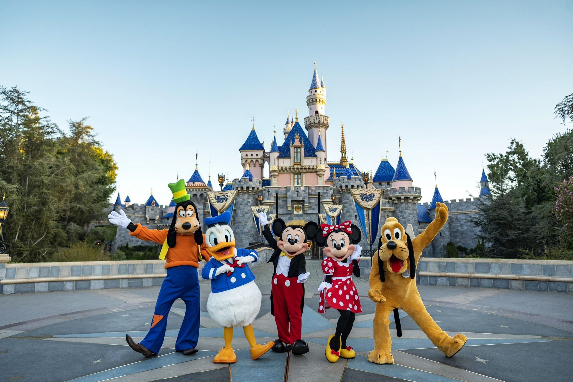 3 Disneyland Tickets For Today