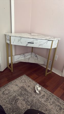 Modern Corner Desk With Large Drawer