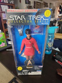 Star Trek Starfleet collection 12 inch Uhura Doll figure mib
