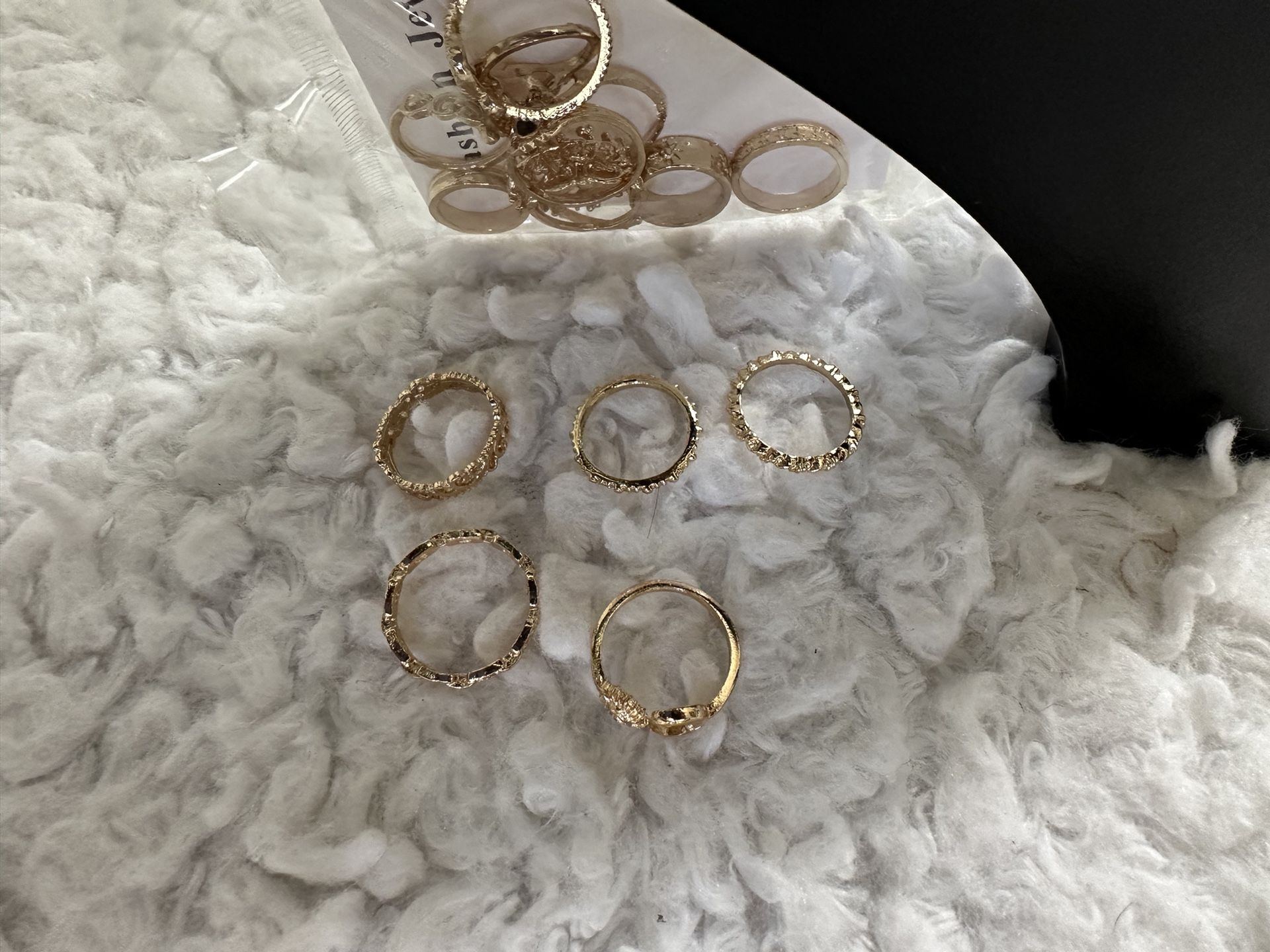 Knuckle Rings