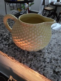 Bordallo Pottery Celebration Pattern Yellow 