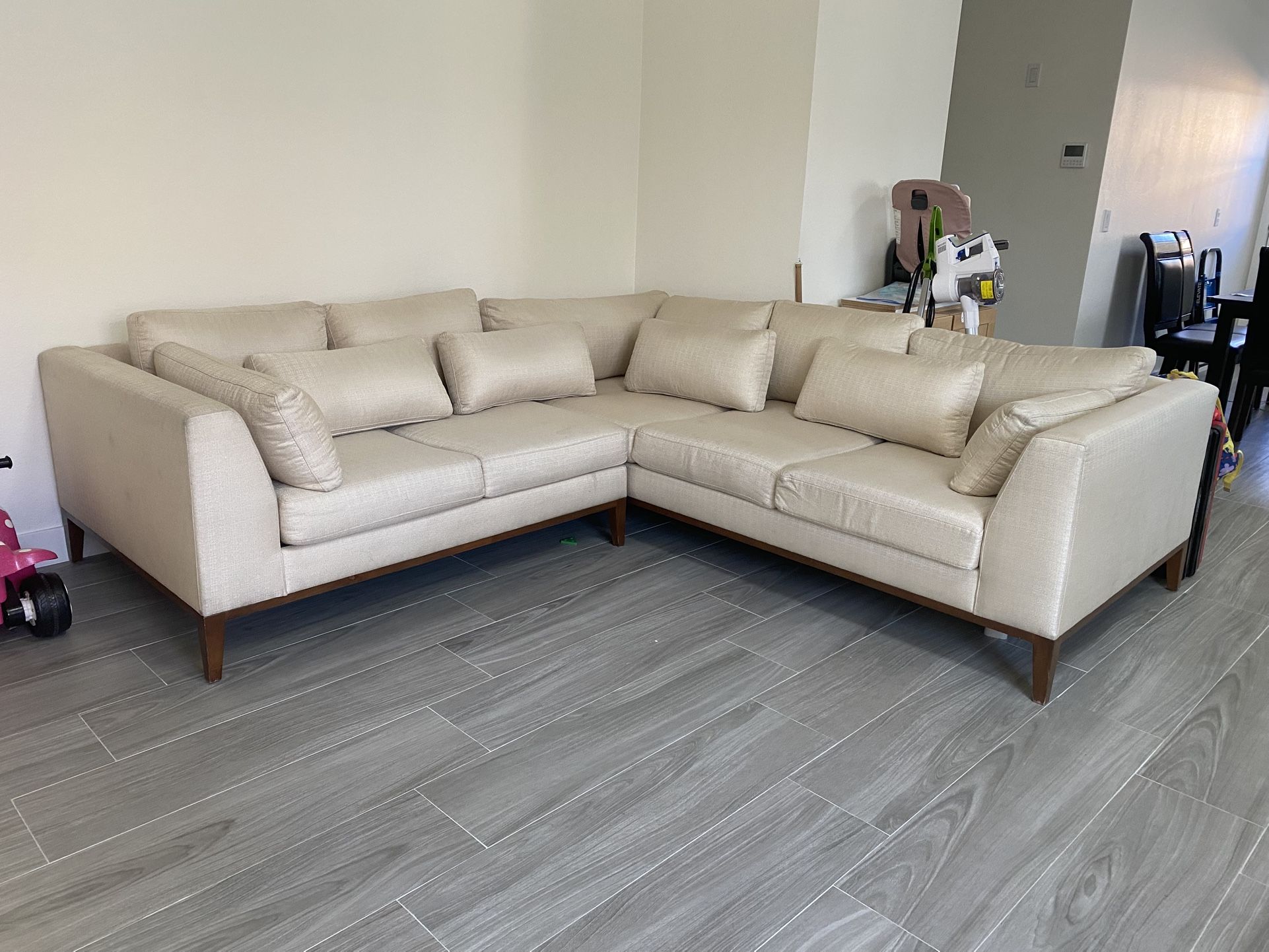2 Pcs Sectional Couch