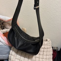 Black Purse $5 