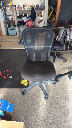 Desk chair