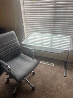 Glass Top Desk and Office Chair Set
