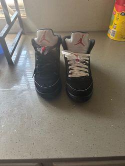 Jordan 5s Size 4.5