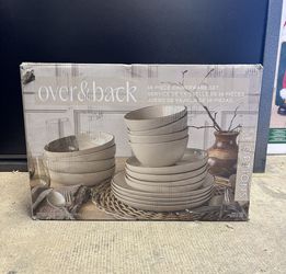 over&back 16-piece dinnerware set.