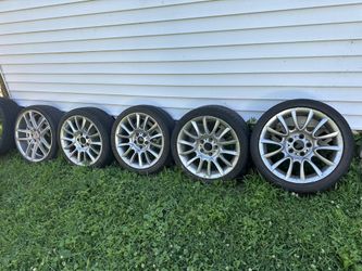 I’m selling good tires almost brand new